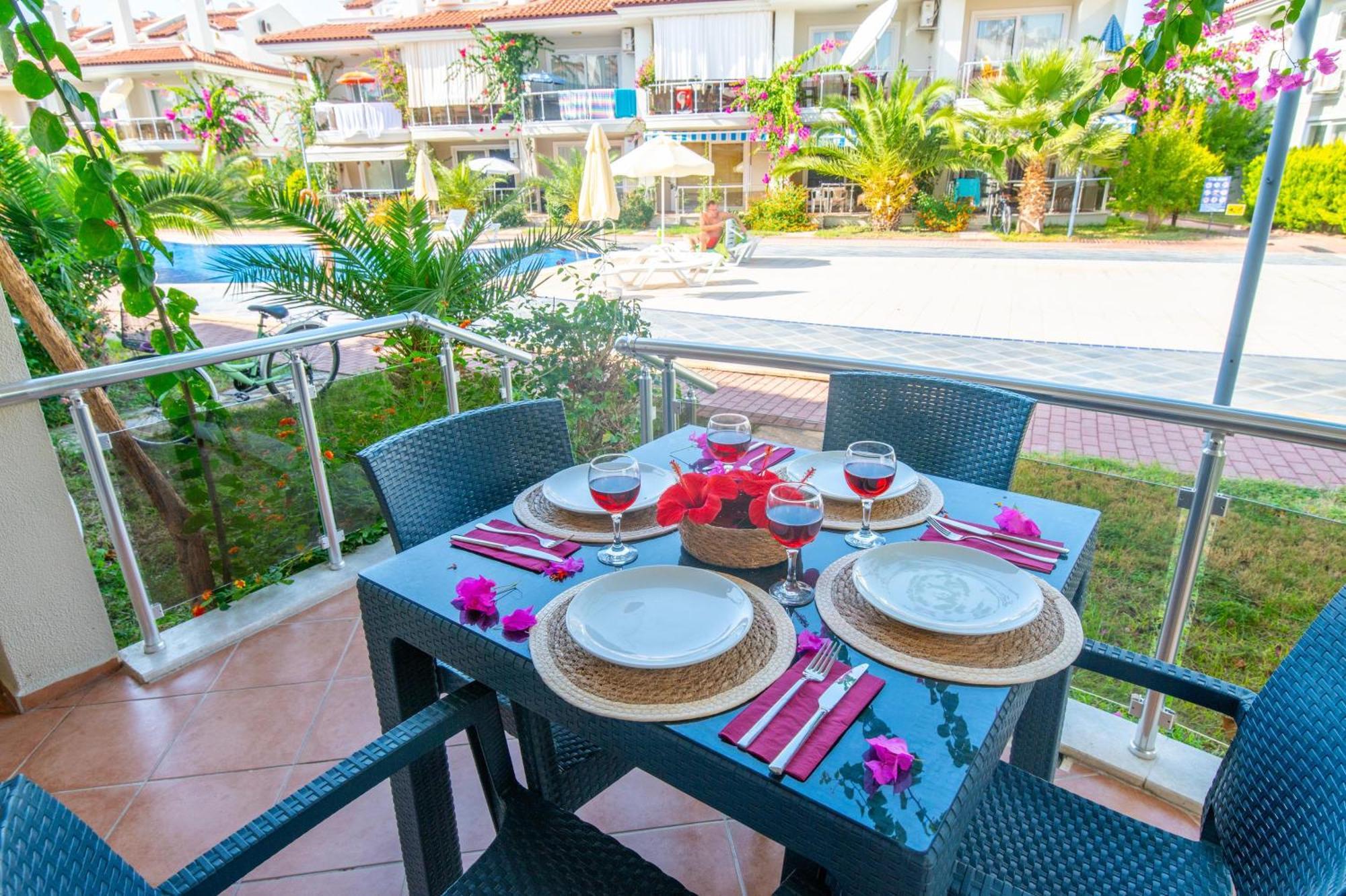 Sunset Beach Club Aqua Lettings Фетхіє Екстер'єр фото